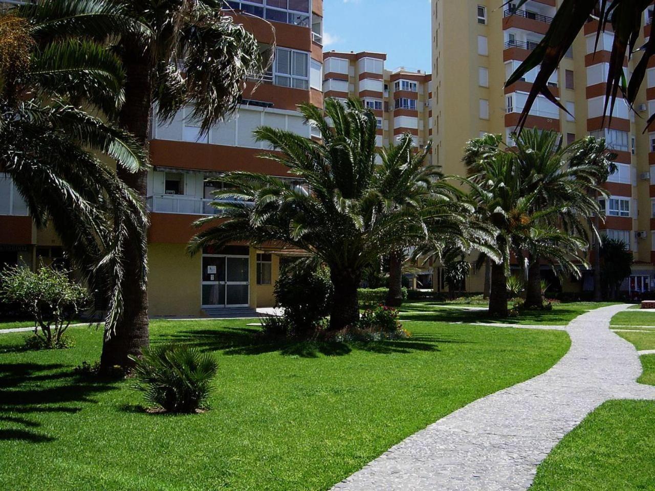 Apartamentos Intercentro Algarrobo-Costa Apartamentos Turisticos -Inmobiliaria Exterior photo