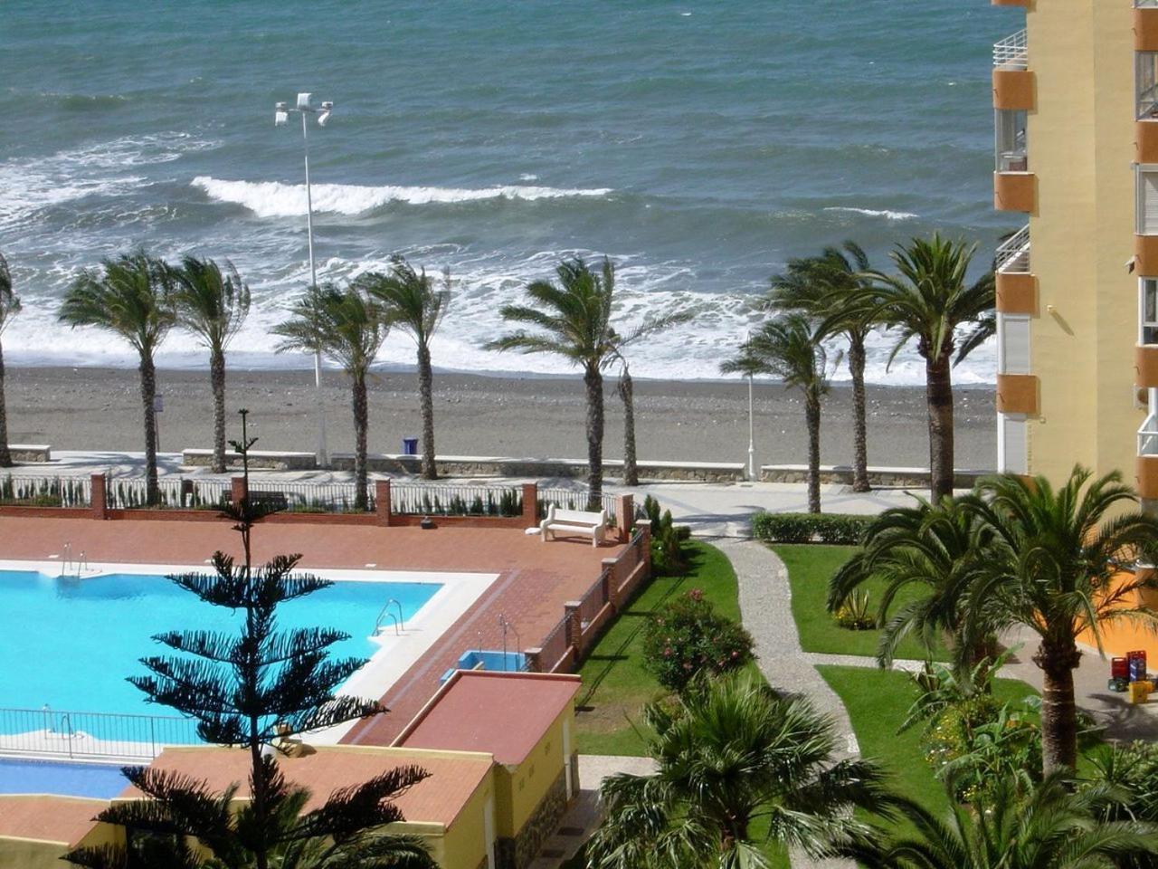 Apartamentos Intercentro Algarrobo-Costa Apartamentos Turisticos -Inmobiliaria Exterior photo