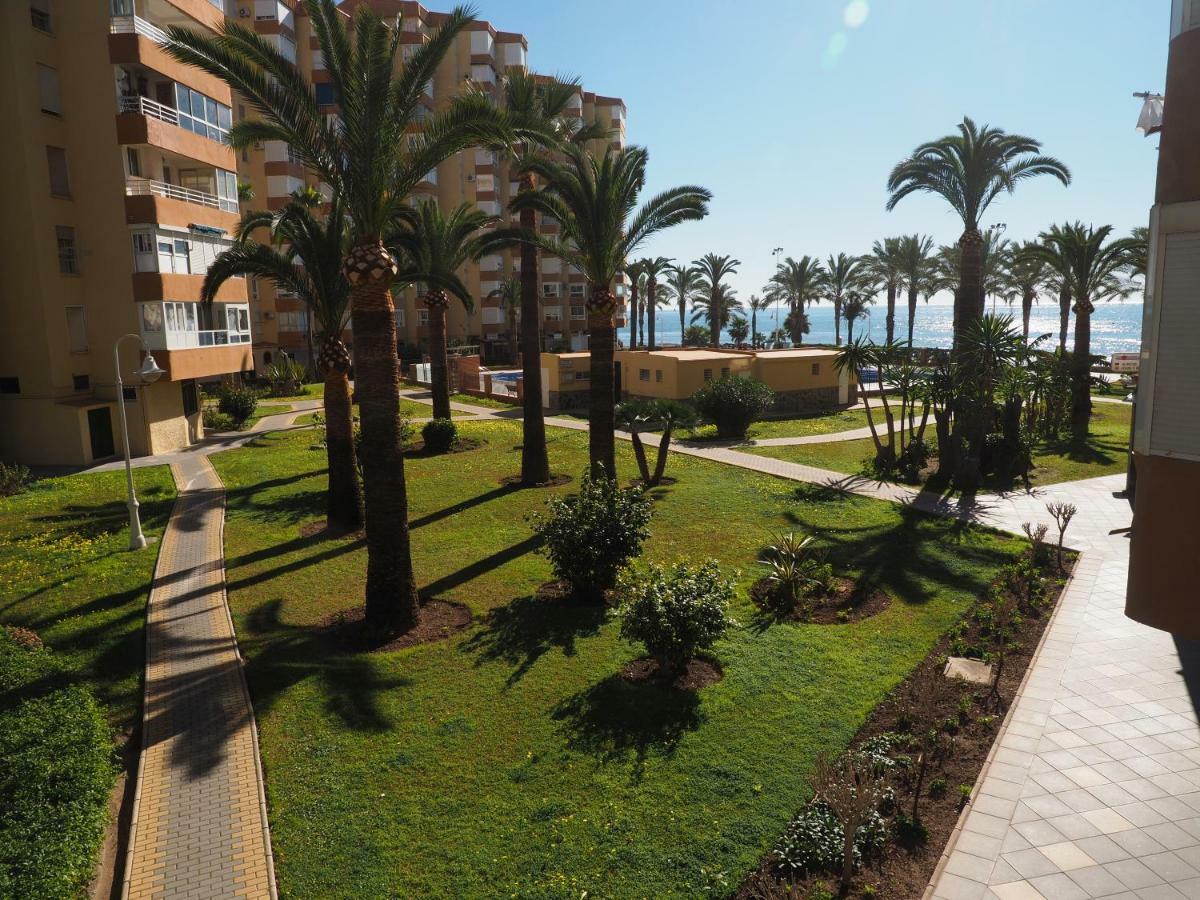 Apartamentos Intercentro Algarrobo-Costa Apartamentos Turisticos -Inmobiliaria Exterior photo