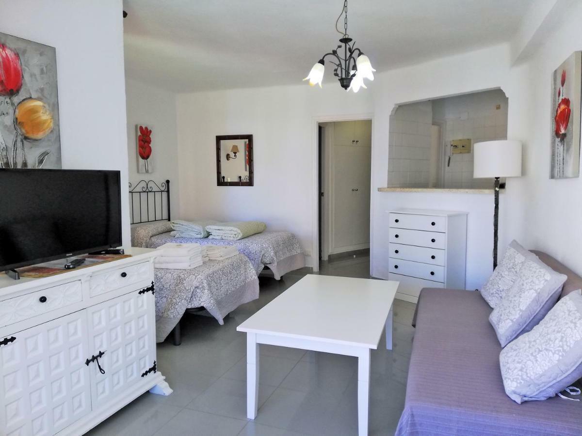 Apartamentos Intercentro Algarrobo-Costa Apartamentos Turisticos -Inmobiliaria Exterior photo